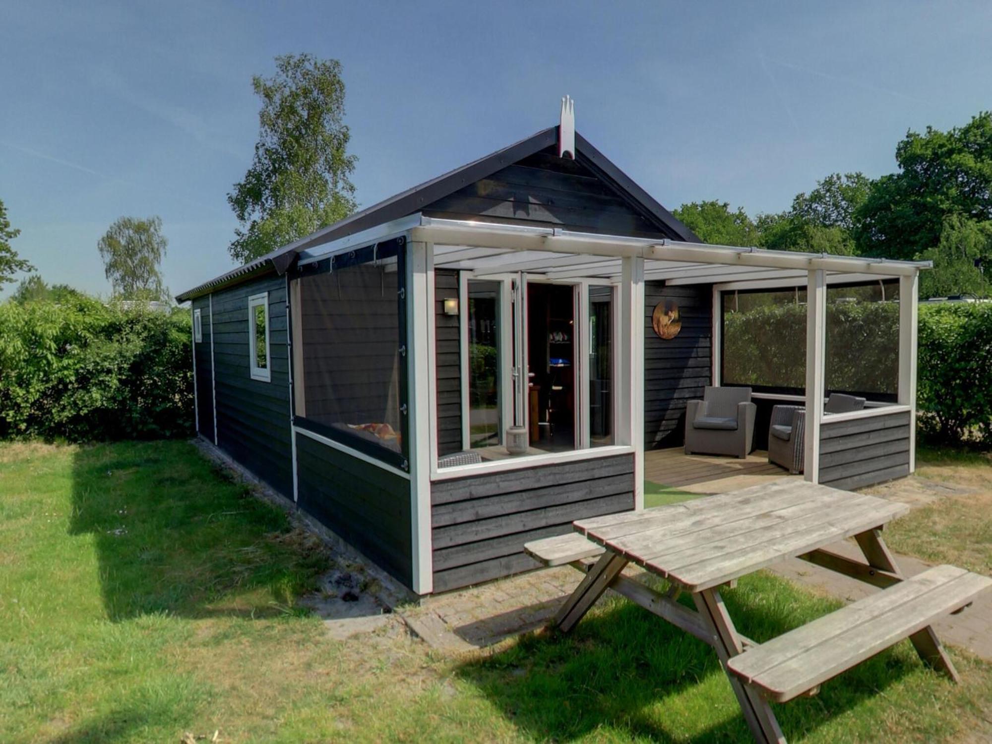 Chalet With Dishwasher, In Natural Environment IJhorst Bagian luar foto
